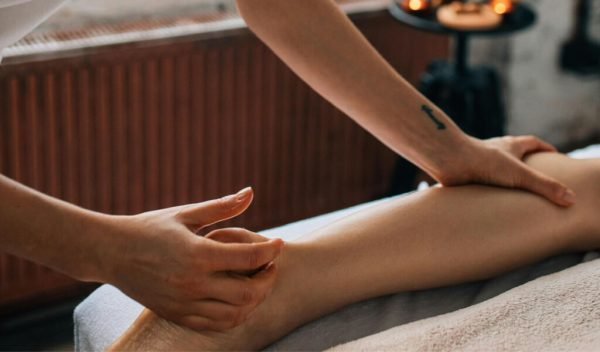 Foot Reflexology Massage - 90 Minutes